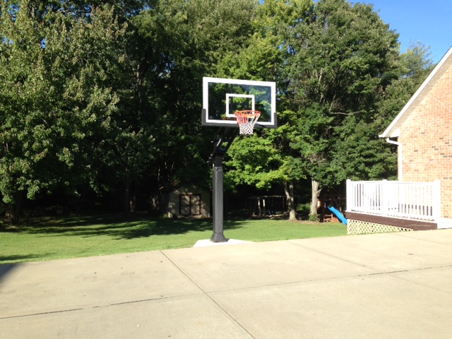 This Pro Dunk Gold Basketball installation sits nicely in the backyard on this PA home.