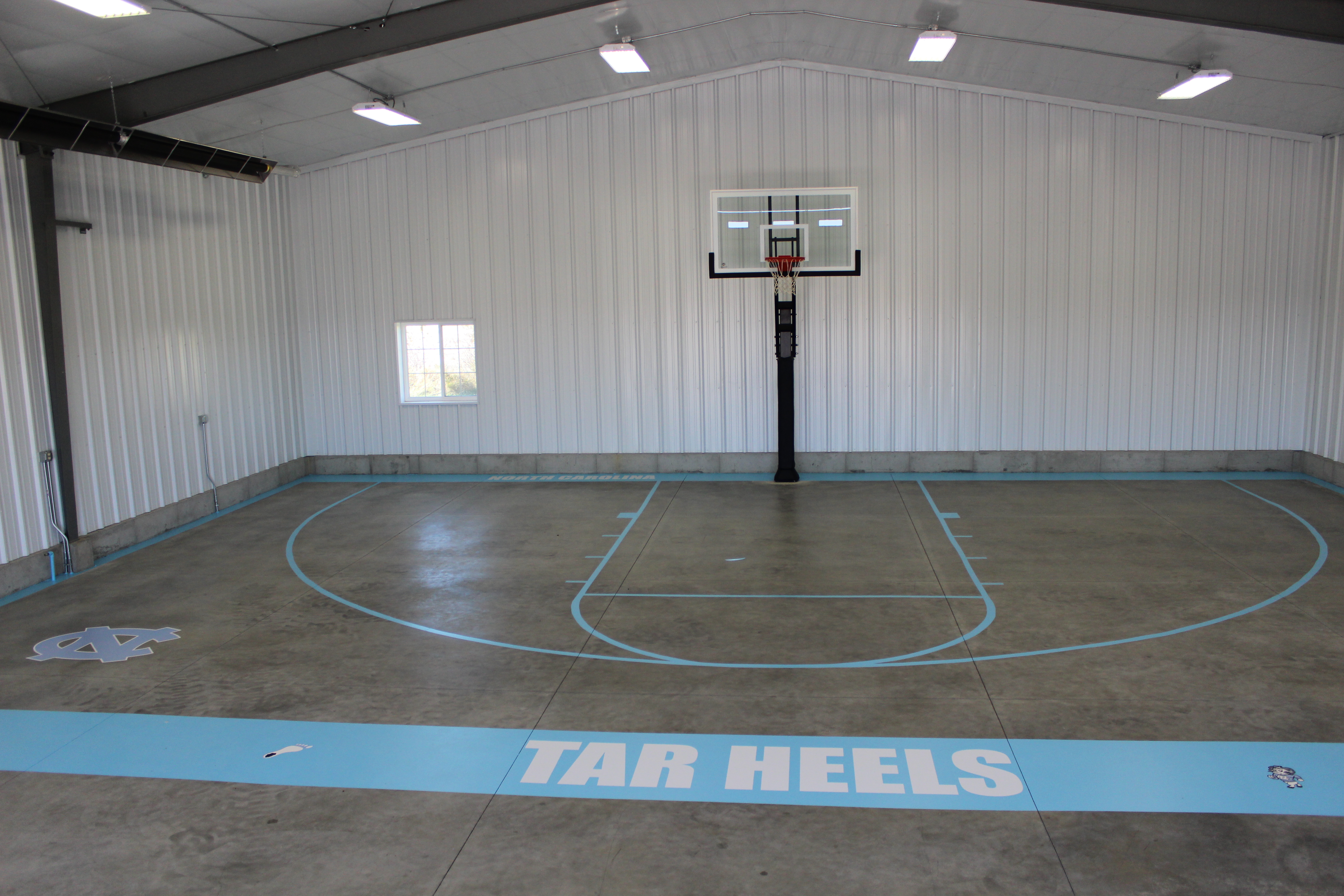 Gym floor online over concrete